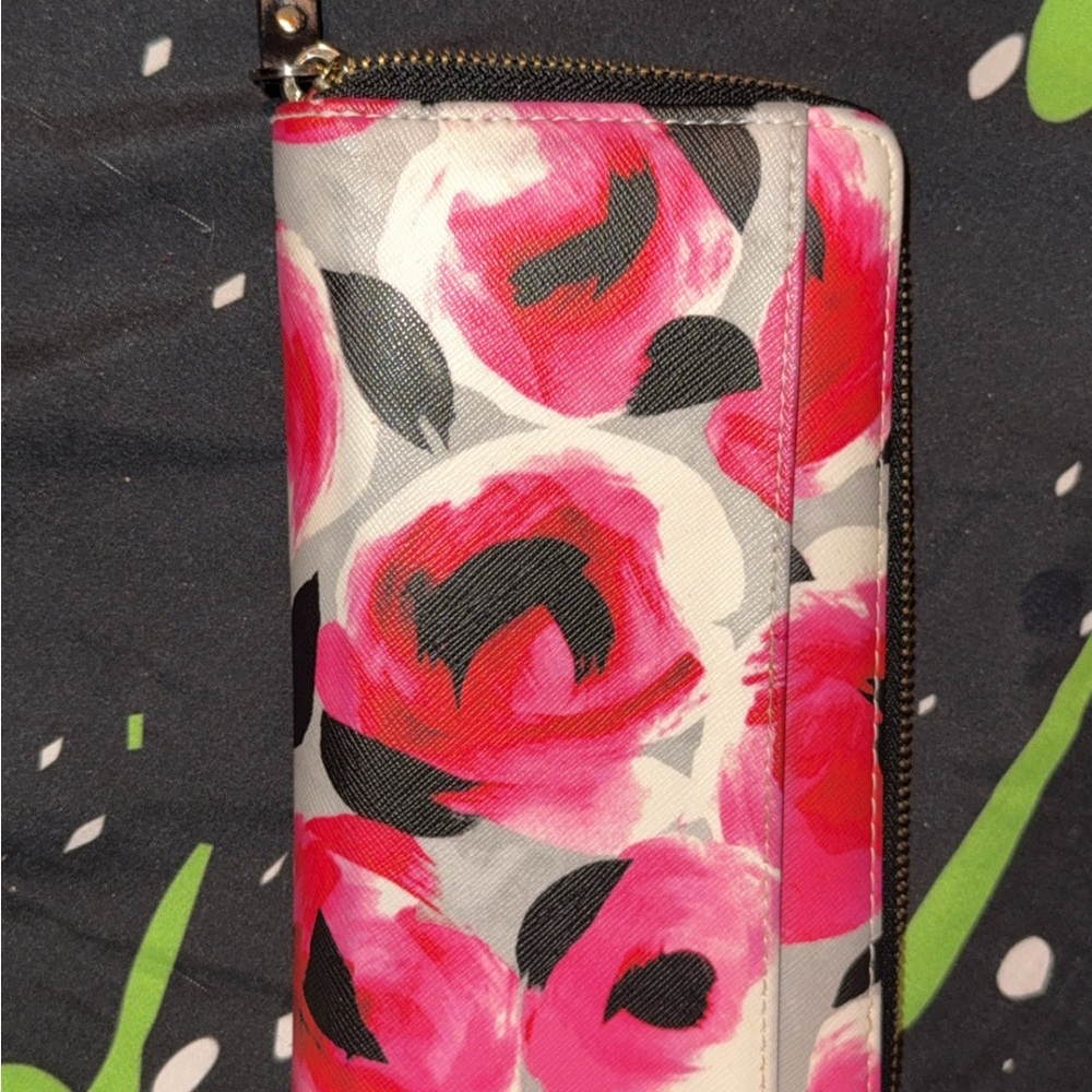 Kate spade Pink and Black Floral Wallet - Picture 4 of 6